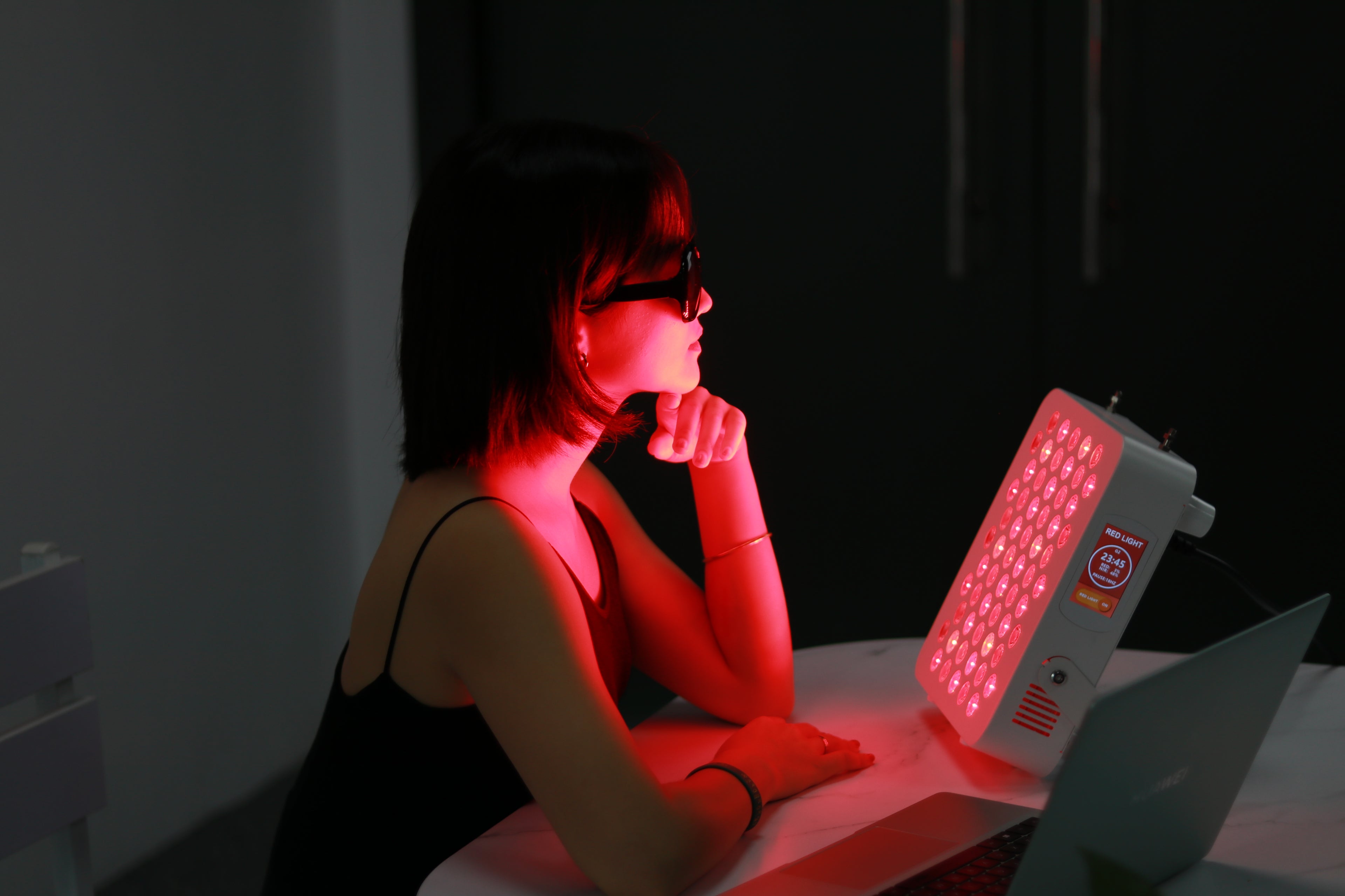 Red Light Therapy Panel | PRO 300-FS7